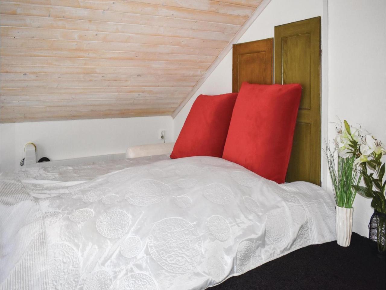 Awesome Home In Vimmerby With Wifi Exterior photo